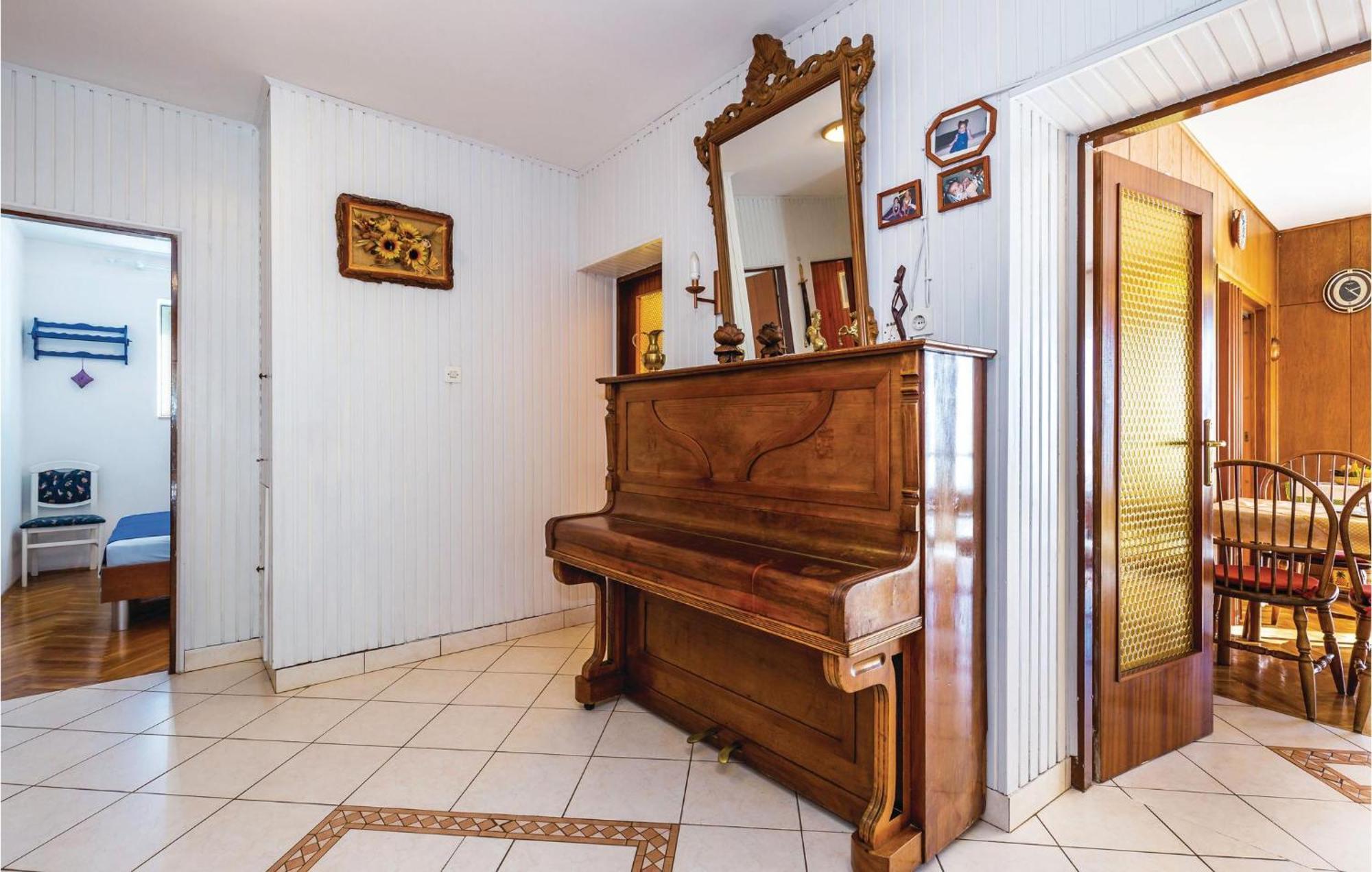 Nice Apartment In Senj With Ethernet Internet Esterno foto