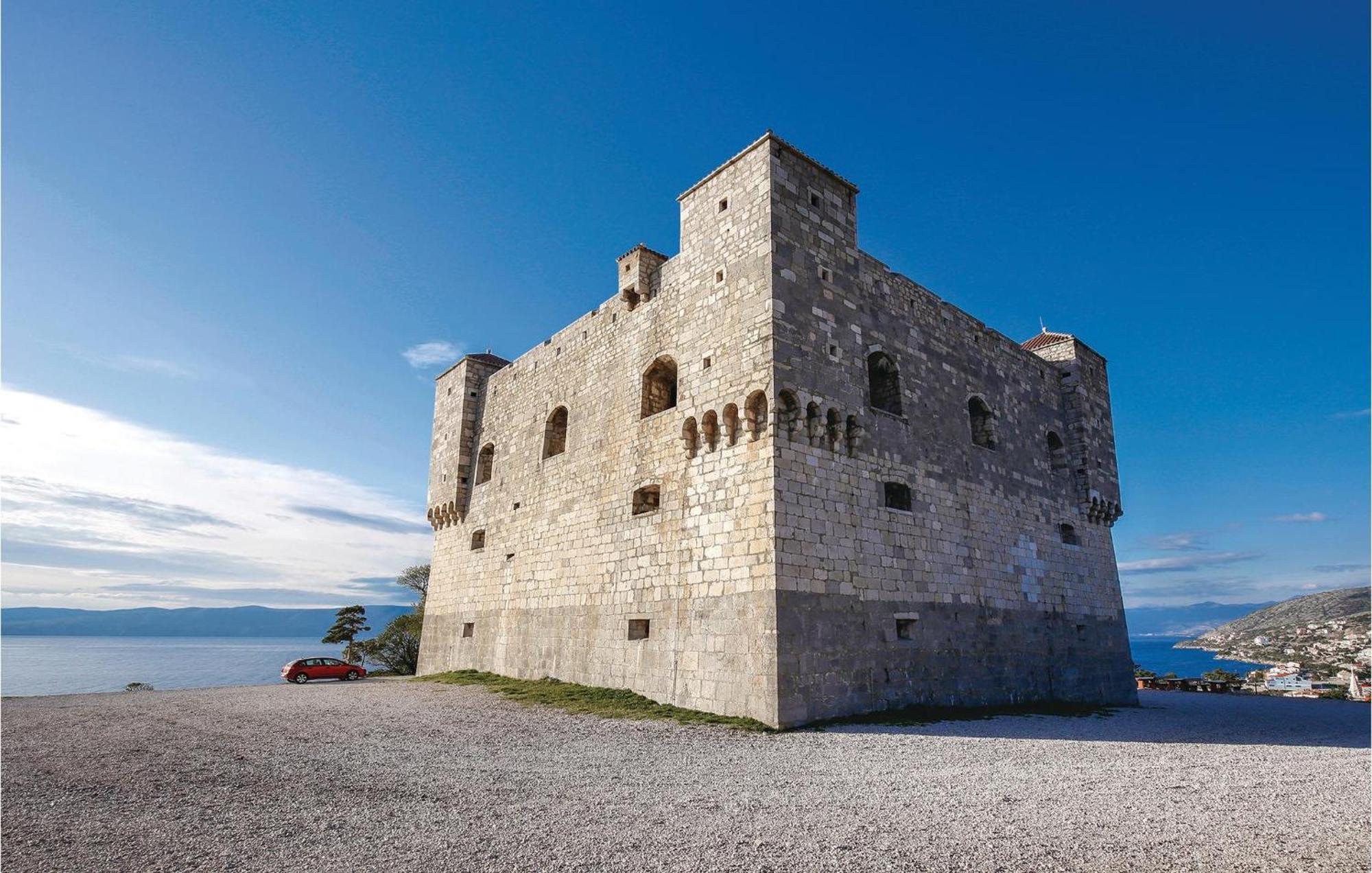 Nice Apartment In Senj With Ethernet Internet Esterno foto